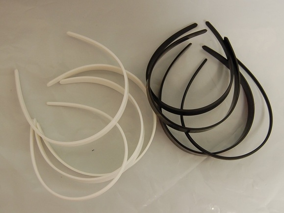 Are Wholesale Plastic Headbands Suitable For High End Events?